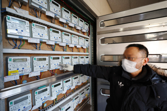 도쿄전력, 억눌렸던 전기료 29% 인상 요구… 역대급 적자 속타는 한전